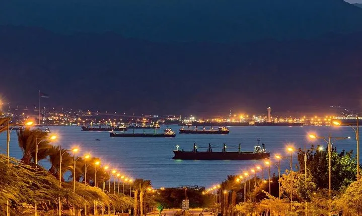 Aqaba-City Or Airport To Amman Or Dead-Sea