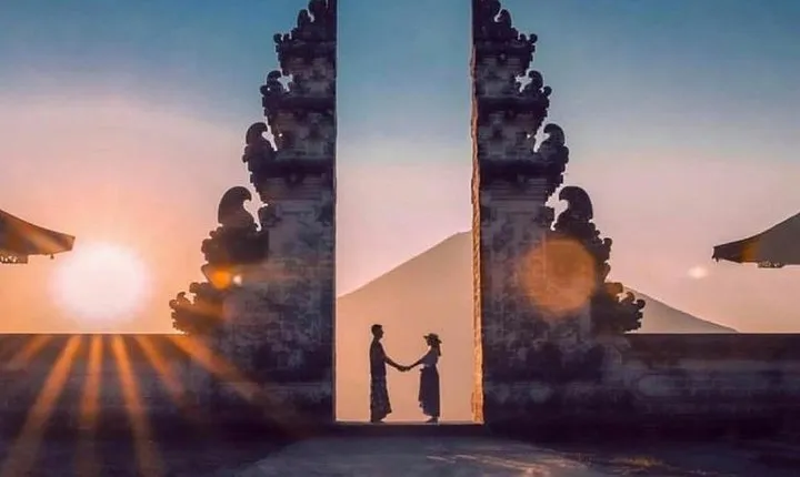 Gates of Heaven Temple and Blue Lagoon Snorkeling with All-inclusive