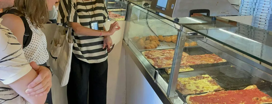 Typical Roman street food tour in Trastevere and the Jewish Ghetto