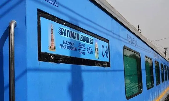 Same Day Taj Mahal Tour By Gatimaan Express Train