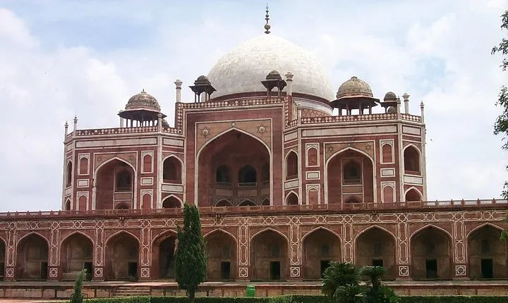 Full Day Old and New Delhi Sightseeing Tour