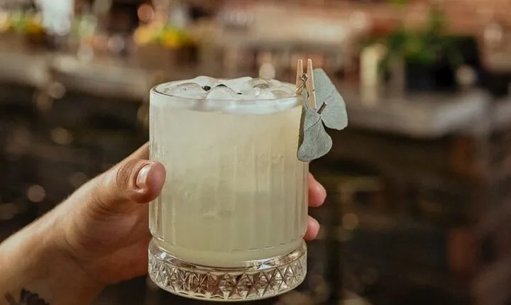 Craft Distillery and Brewery Tour on Gold Coast