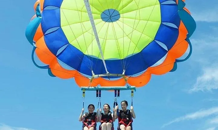 Bali Parasailing Watersport Nusa dua