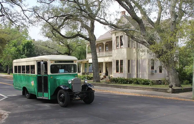 Tour of Pensacola's Landmarks