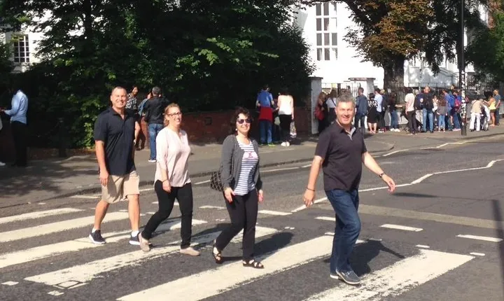 Private London Beatlemania Tour in an Iconic Black Cab