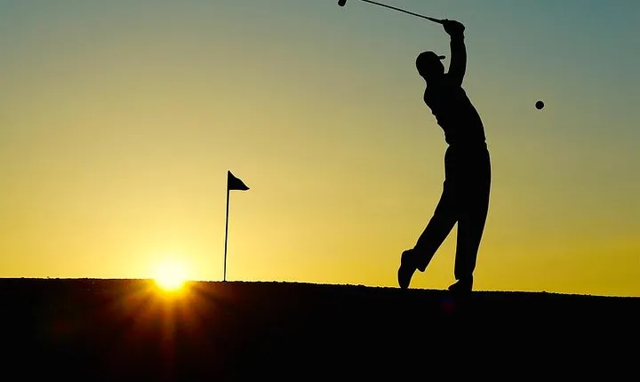 GOLF Transfers - A GOLF Day from Lisbon