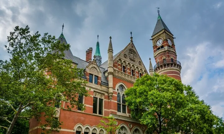 Haunted Greenwich Village: NYC Self-Guided Ghost Walk