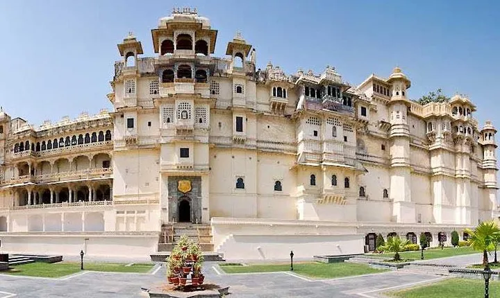 08 Days Golden Triangle Tour With Udaipur