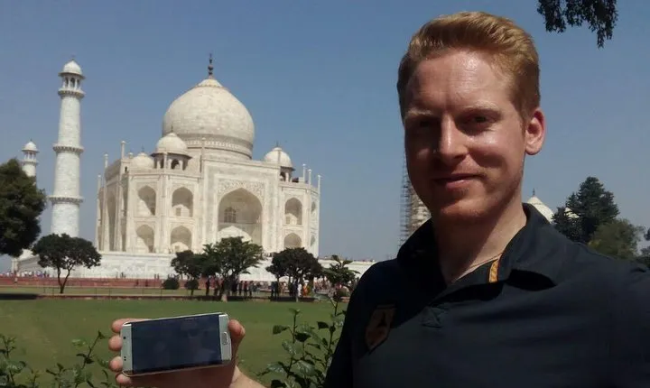 Taj Mahal Sunrise Day Trip from Delhi by Private Car