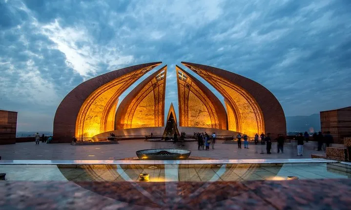Best of Islamabad City Landmarks Exploration Tour (Private & Guided).
