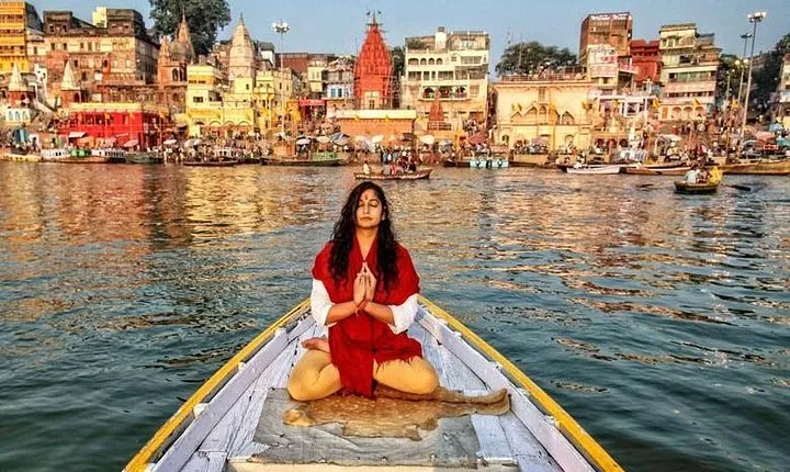3 Days Exclusive Varanasi, Sarnath and Bhadohi Craft Tour