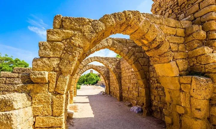 Unforgettable Tour to Caesarea, Haifa, Acre and Rosh HaNikra from Tel Aviv