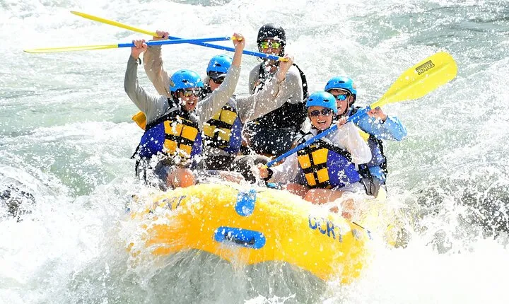 Truckee River: Boca to Floriston Run (Class III Whitewater)