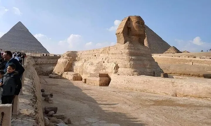 Tour to Pyramids and The Egyptian Museum from Cairo