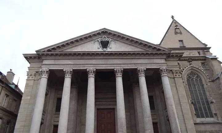 Geneva and Lausanne full Day Private Trip