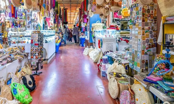 Explore Agadir Souk El Had With a Licensed Tour Guide
