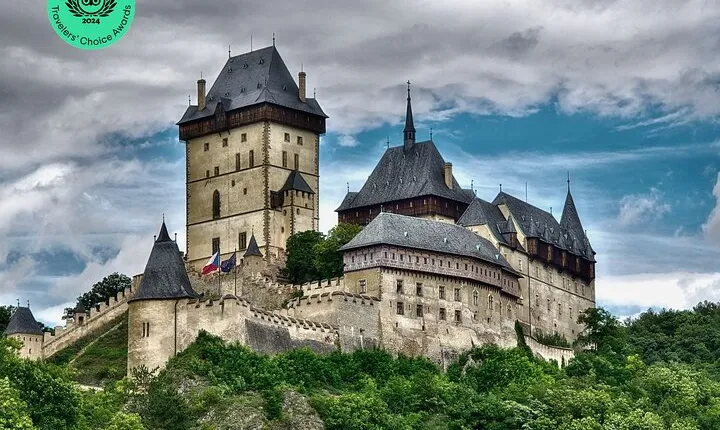 Small-Group Karlštejn Castle and Caves - All inclusive day trip