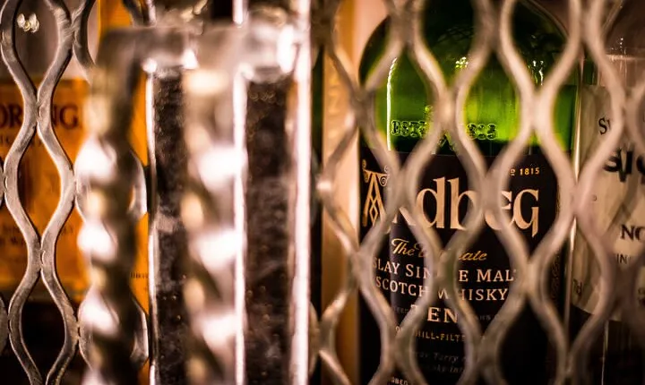 90-minute introduction to Whisky in the Old Town of Edinburgh