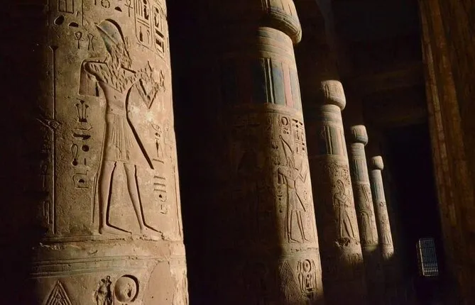 5 Days 4 Nights Nile Cruise from Luxor to Aswan Including Tours