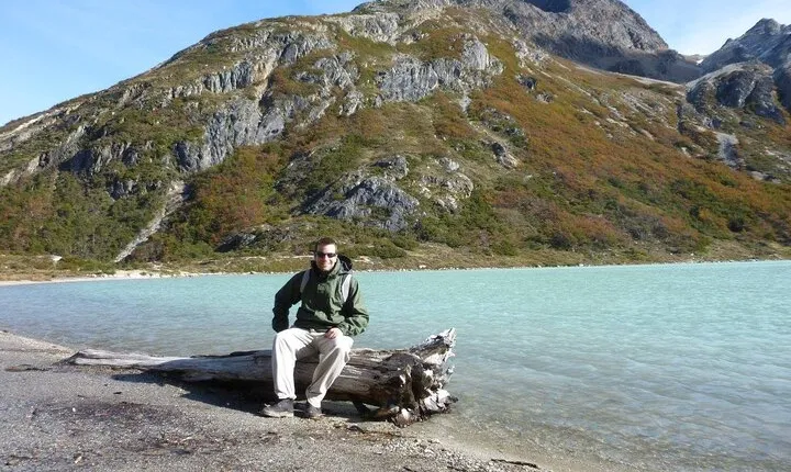 Laguna Esmeralda Trekking Adventure with Lunch