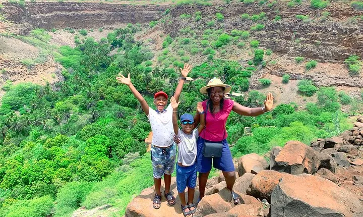 Santiago Island: 4-Hour Calabaceira Valley Hike & Guided Tour to Cidade Velha