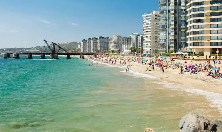Private Transfer from Santiago Airport to Valparaíso,Viña del Mar or San Antonio