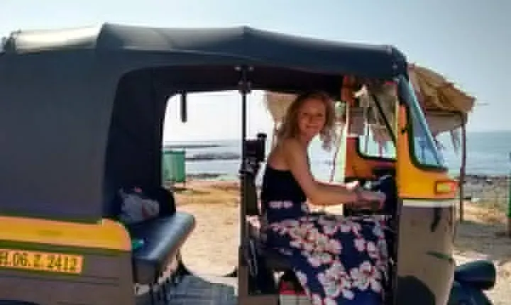 Private Half Day Taj Mahal Sunrise Tour by TUK TUK