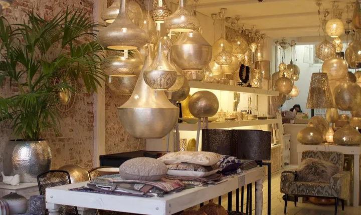 Amsterdam Shopping Tour with a Local: 100% Personalized & Private