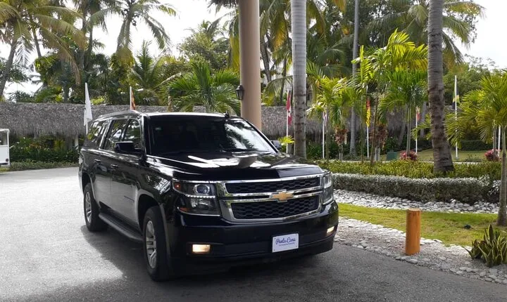 Deluxe SUV Private Round Trip Airport Transfer Bavaro Hotels 1-5 Passenger