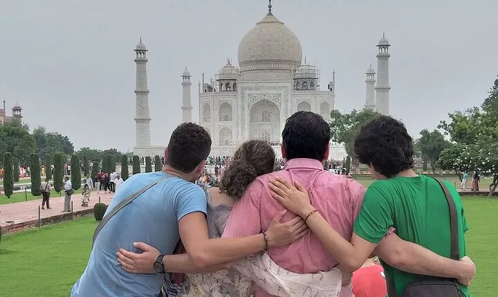 Taj Mahal With Special Photography Tour With Others Monument