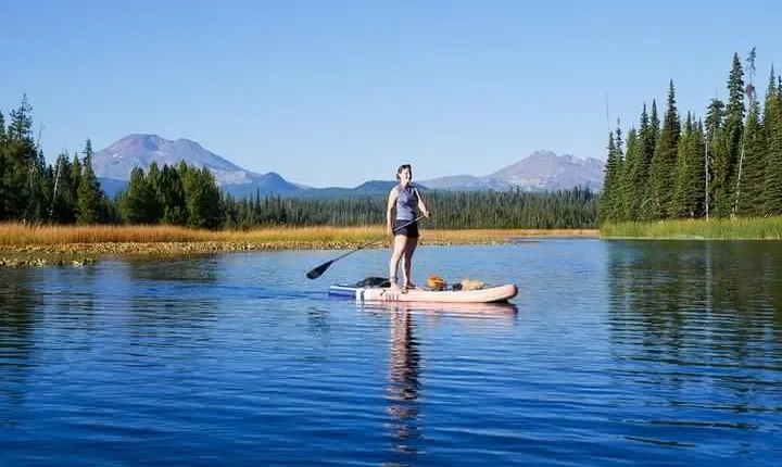 Small-Group Paddle Board and Happy Hour in Cascade Lakes