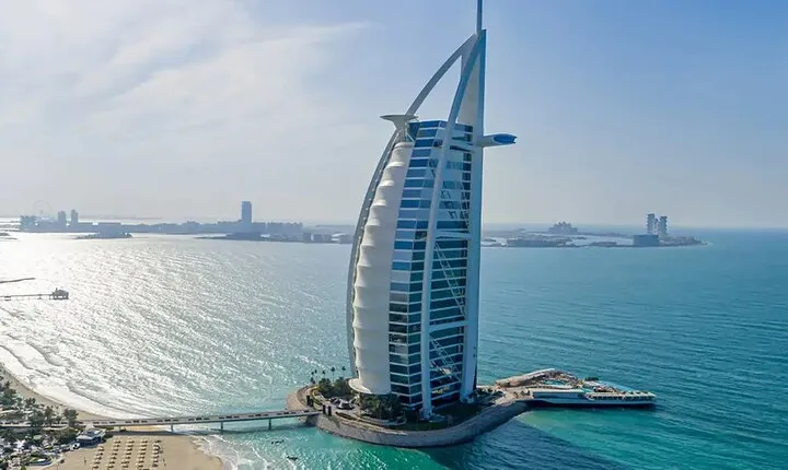 Burj Al Arab Tour with Gold Cappuccino & Transfers Option