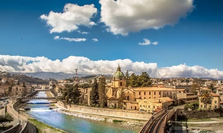 Private Walking Tour on the Art and Flavors of Cosenza