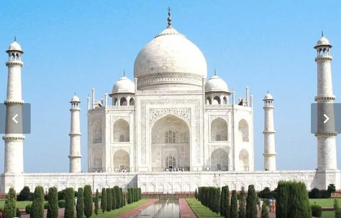 A Experience with Taj Mahal, Fort & Desert
