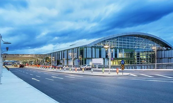 Cesme Hotels to Izmir Airport ADB Transfers