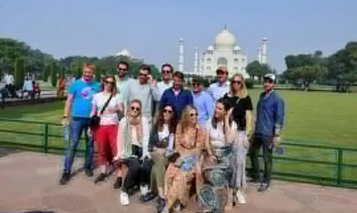 Mesmerizing Day Trip To Taj Mahal, Baby Taj, Agra Fort From Delhi By Car