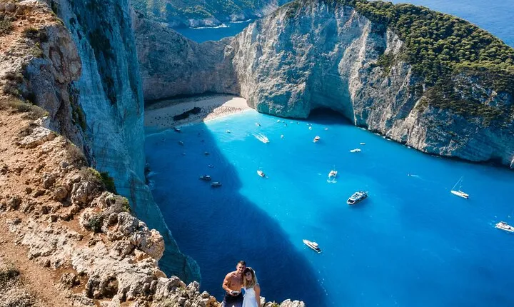 Zakynthos Half Day Tour of Shipwreck- Blue Caves & Xigia