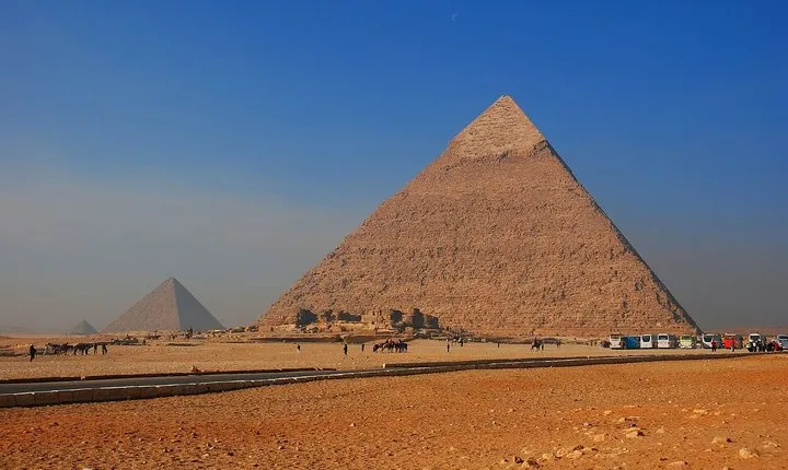 Golden Spot Tour Pyramids; Camel Tour