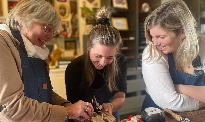 Handcraft your own silver ring in Bruges