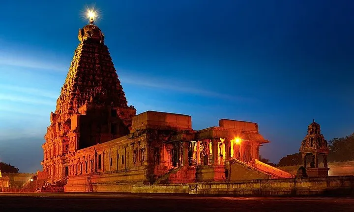 Great Living Chola Temples in One Day Tour from Trichy with Lunch