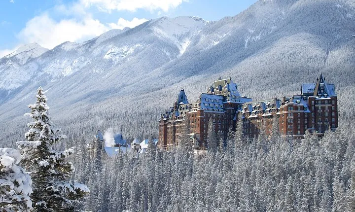 Banff Food Tour: Eat the Castle
