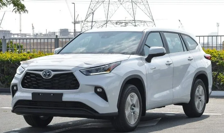 Athens Private Airport Transfer to City center