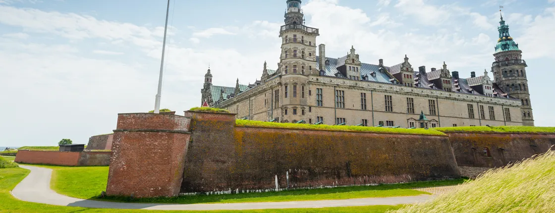 Full-day trip around Copenhagen