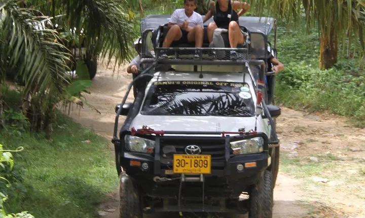 4X4 Tour around the Island