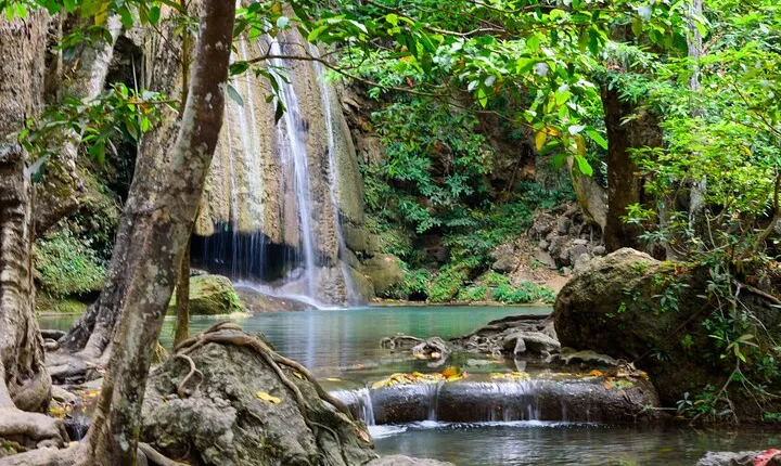 Private 2 Day Tour to Erawan Waterfall and Highlights of Kanchanaburi