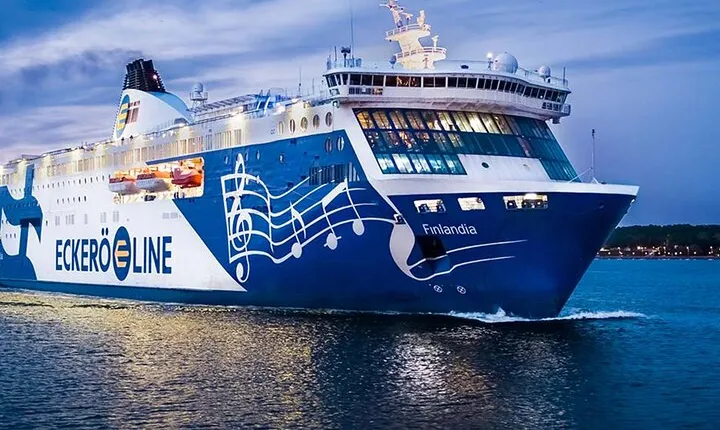 Day trip from Helsinki to Tallinn. Ferry included