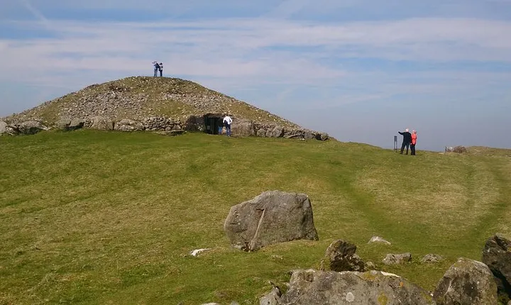 Celtic Day Trip from Dublin with Spanish-Speaking Guide