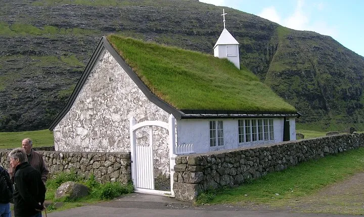 Full-Day Tour to the Northern Part of Streymoy and Eysturoy