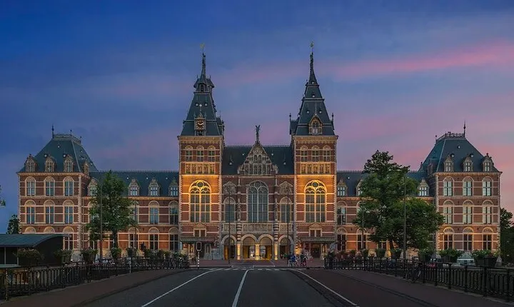 Rijksmuseum Amsterdam Admission Ticket with Phone Audio Guide