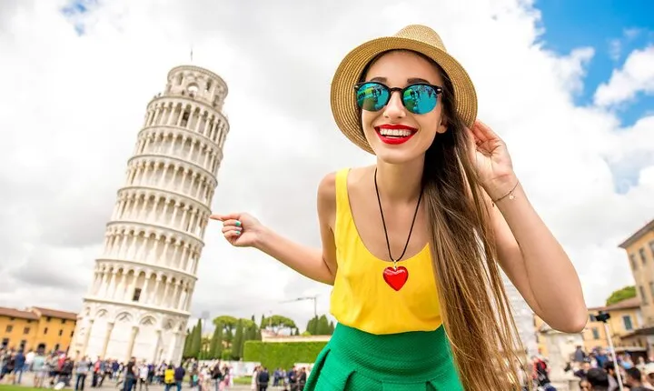 Mesmerizing Sites of Pisa Walking Tour